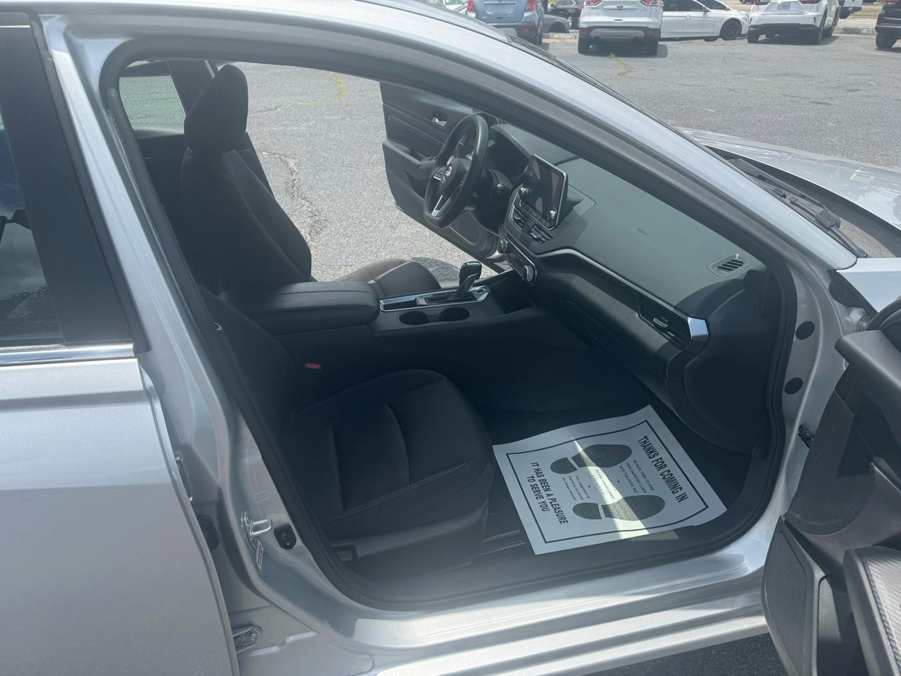 Nissan Altima 2.5 S Sedan 2019