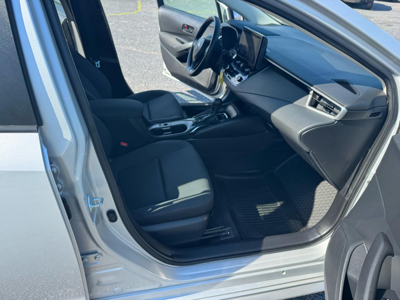 Toyota Corolla LE CVT (Natl) 2023