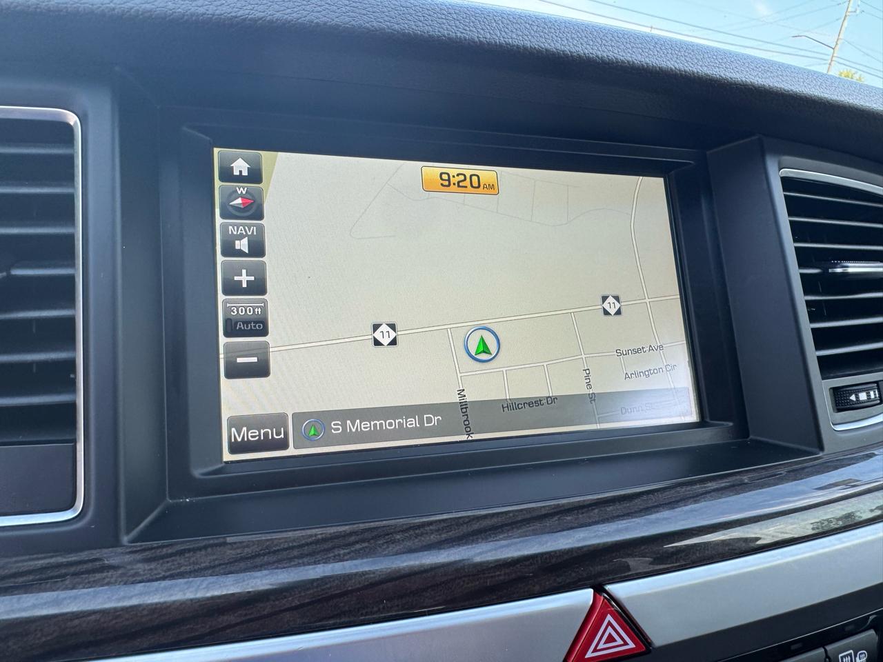 Hyundai Genesis 4dr Sdn V6 3.8L AWD 2015