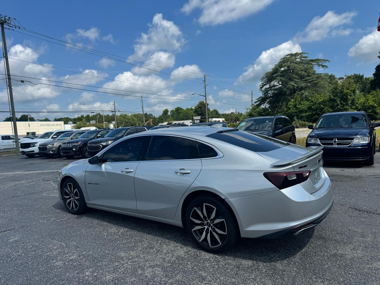 Chevrolet Malibu 4dr Sdn RS 2021