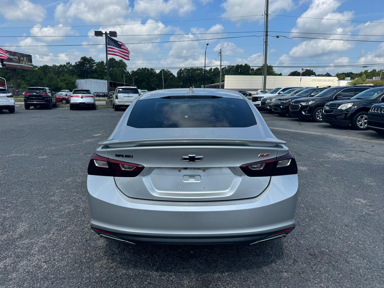Chevrolet Malibu 4dr Sdn RS 2021