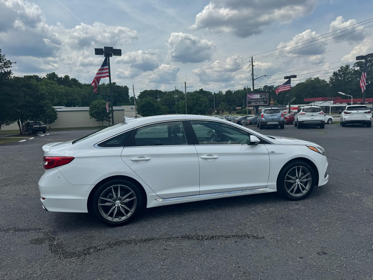 Hyundai Sonata Sport 2.0T w/Black 2017