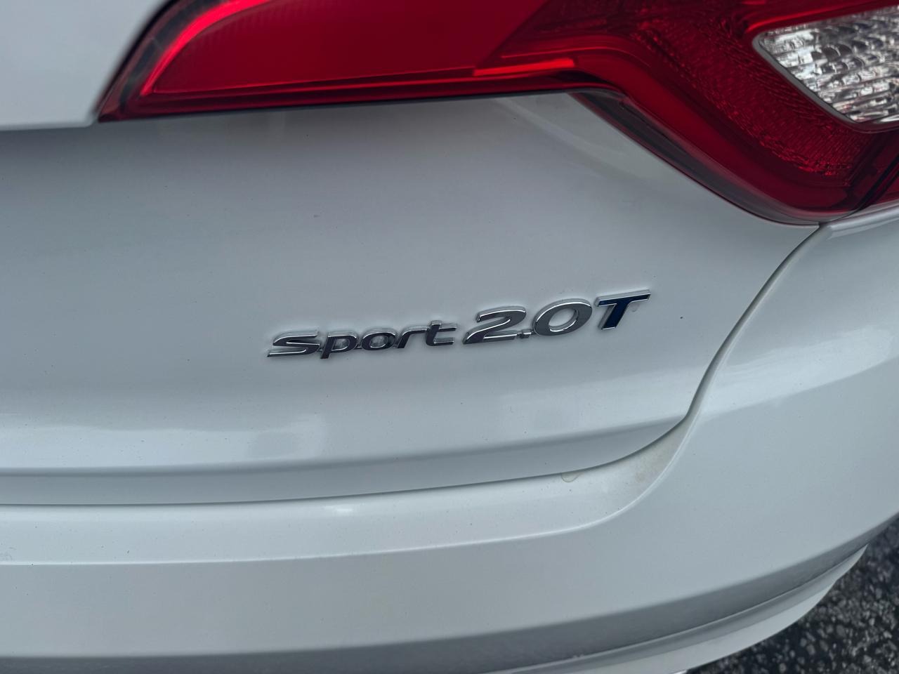 Hyundai Sonata Sport 2.0T w/Black 2017