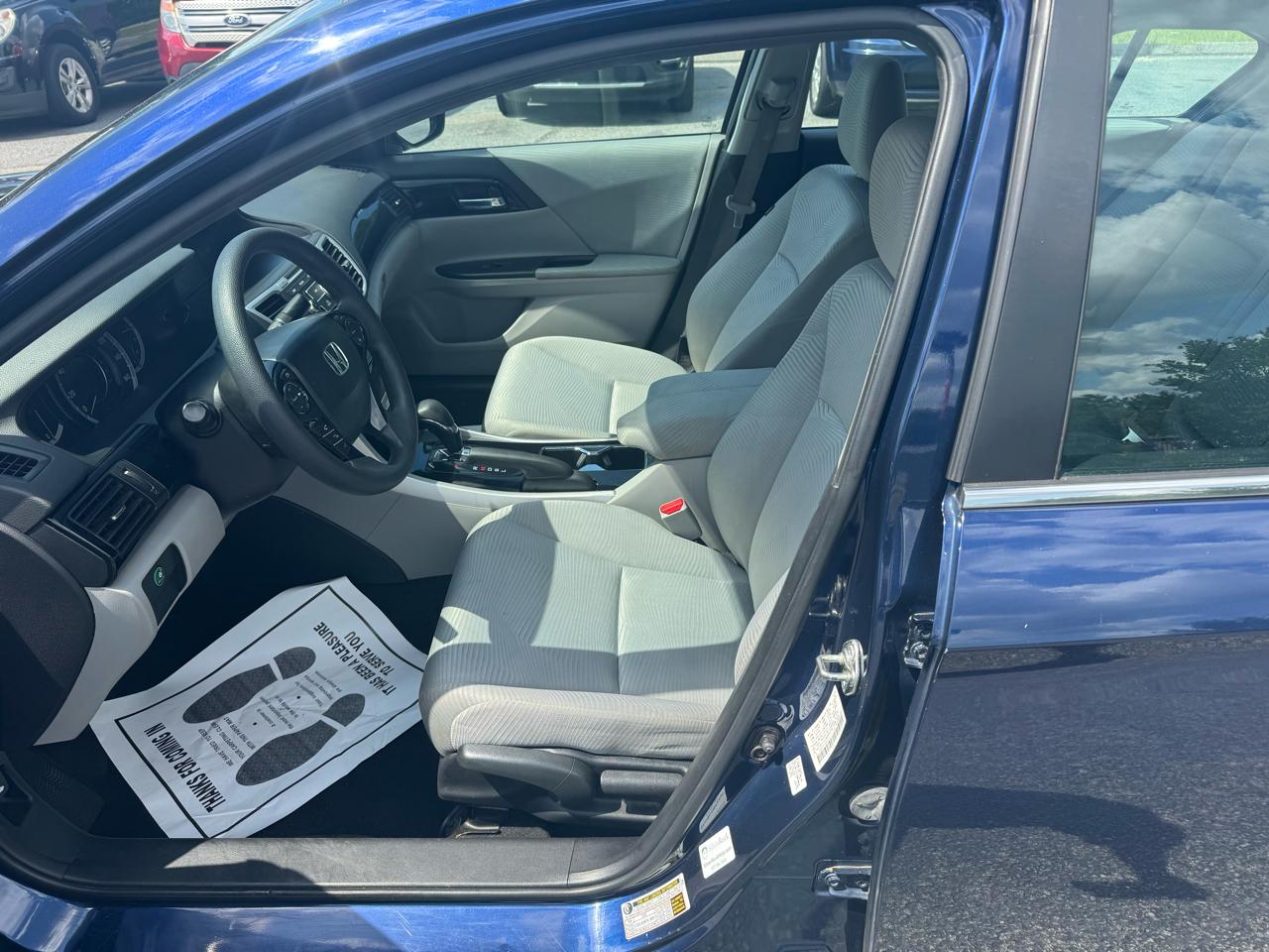 Honda Accord Sedan 4dr I4 CVT LX 2016