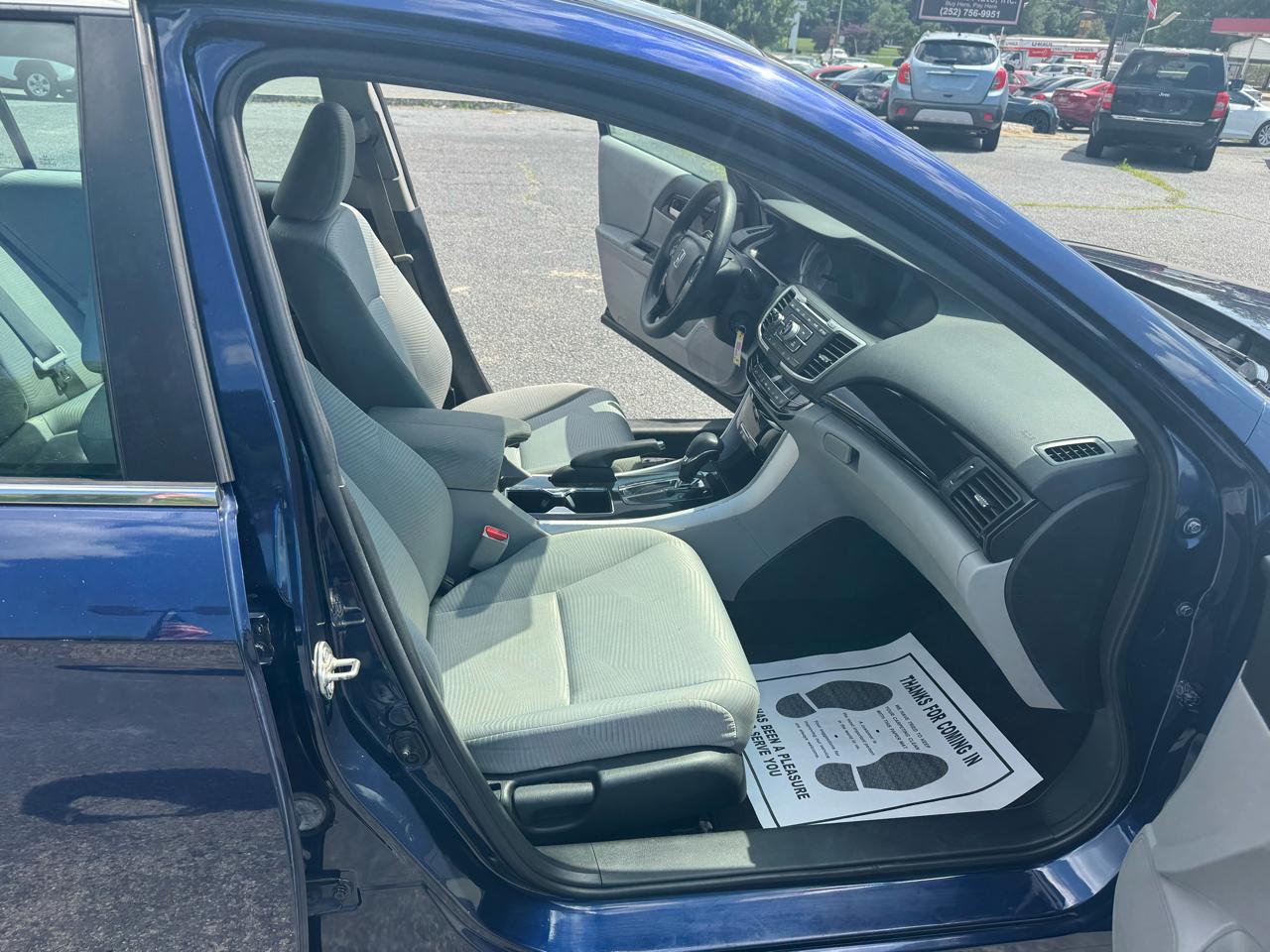 Honda Accord Sedan 4dr I4 CVT LX 2016
