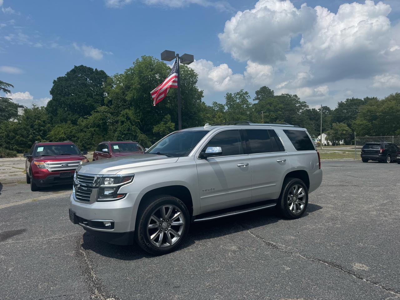Chevrolet Tahoe 4WD 4dr Premier 2017
