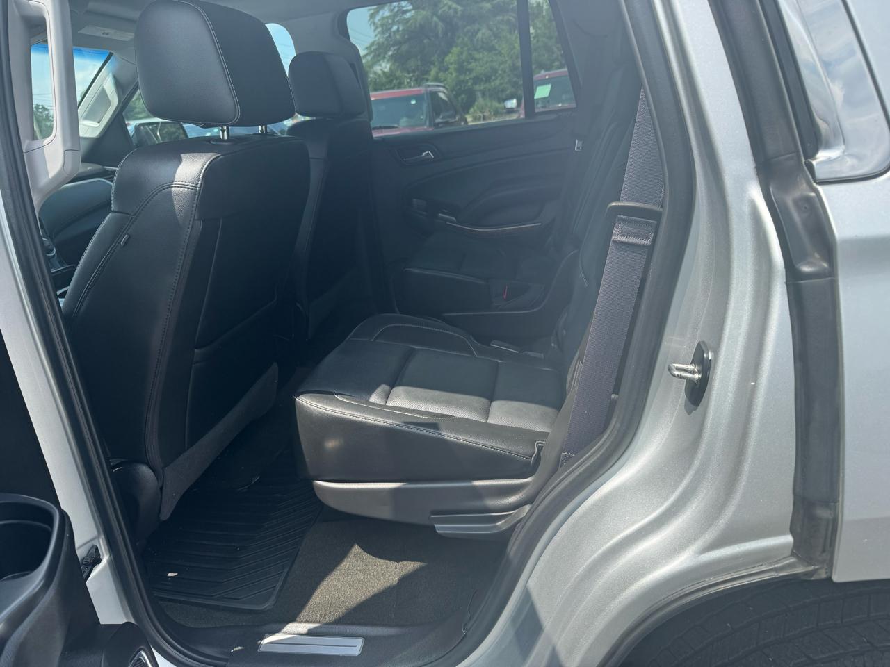 Chevrolet Tahoe 4WD 4dr Premier 2017