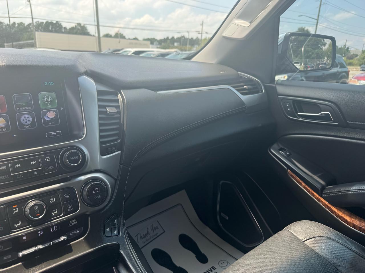 Chevrolet Tahoe 4WD 4dr Premier 2017