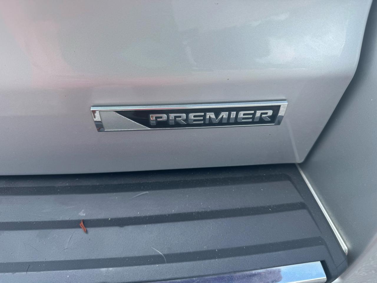 Chevrolet Tahoe 4WD 4dr Premier 2017