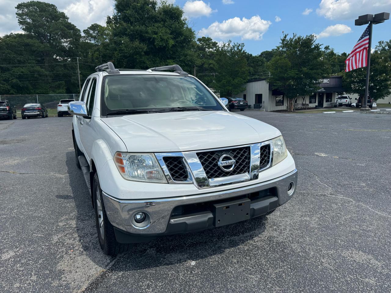 Nissan Frontier 4WD Crew Cab SWB Auto SL 2011