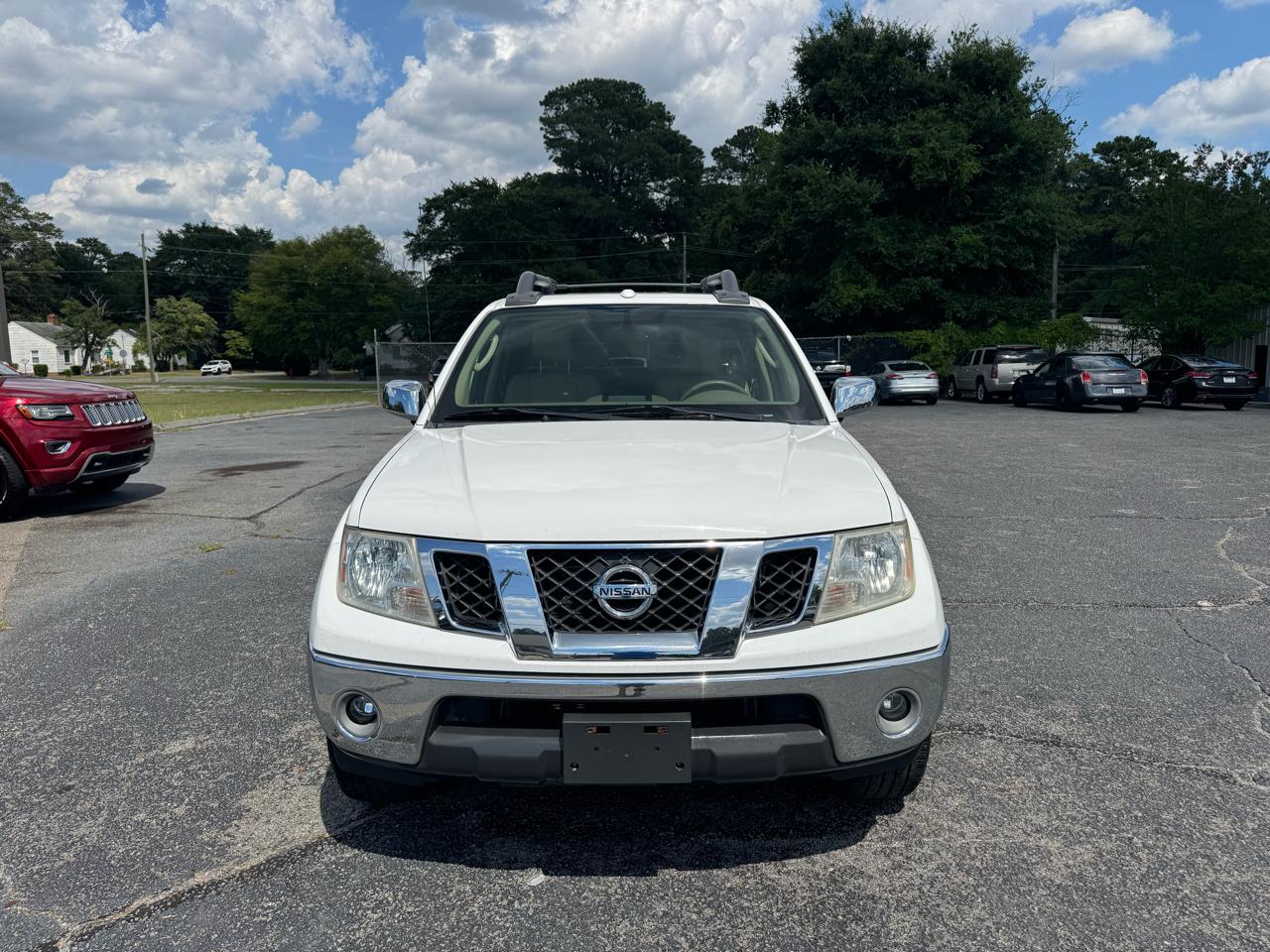 Nissan Frontier 4WD Crew Cab SWB Auto SL 2011