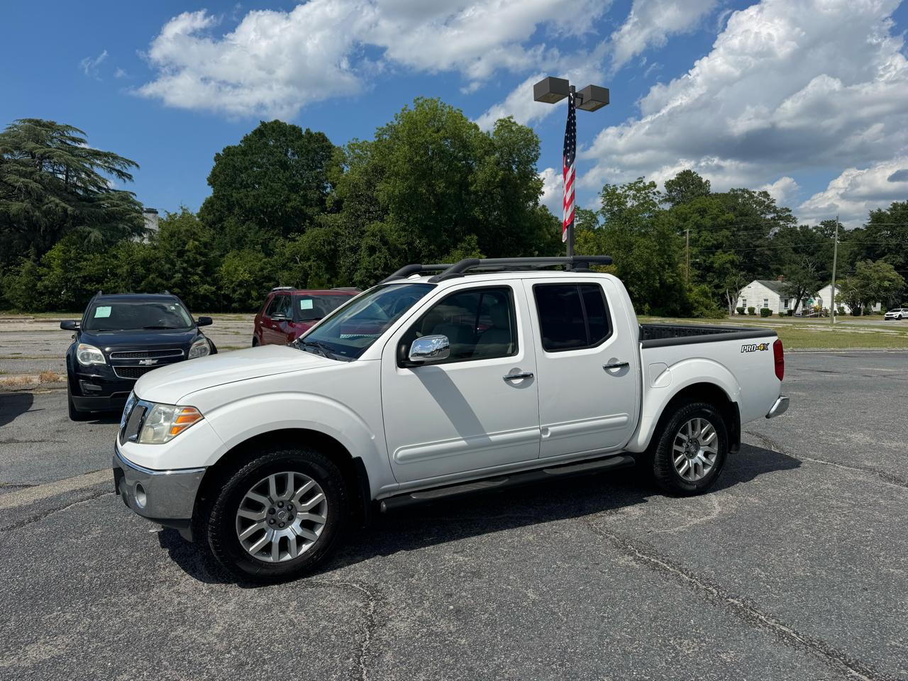 Nissan Frontier 4WD Crew Cab SWB Auto SL 2011