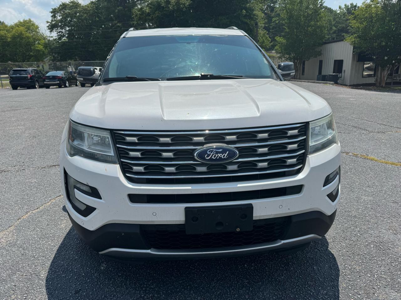 Ford Explorer XLT FWD 2017