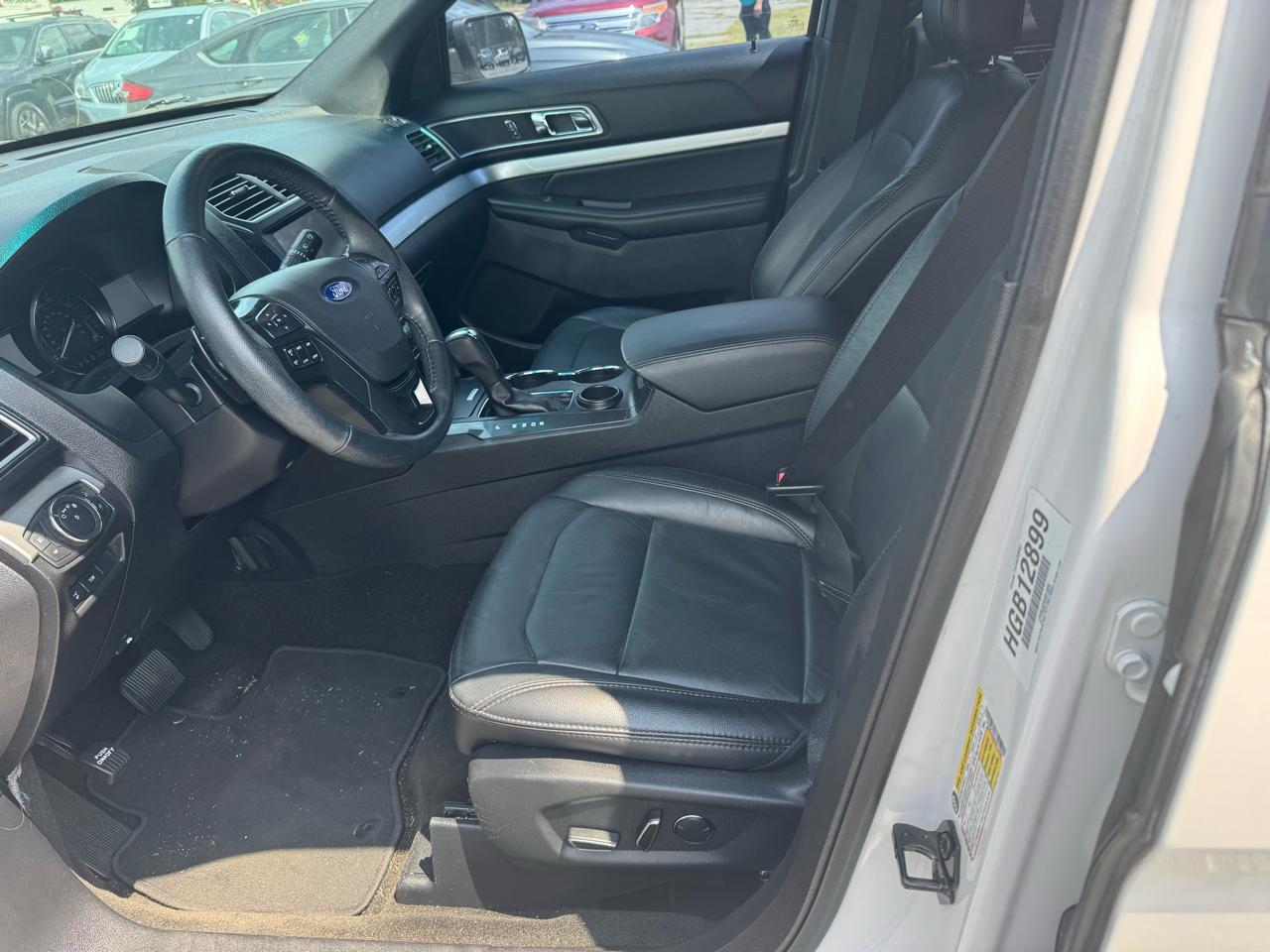 Ford Explorer XLT FWD 2017