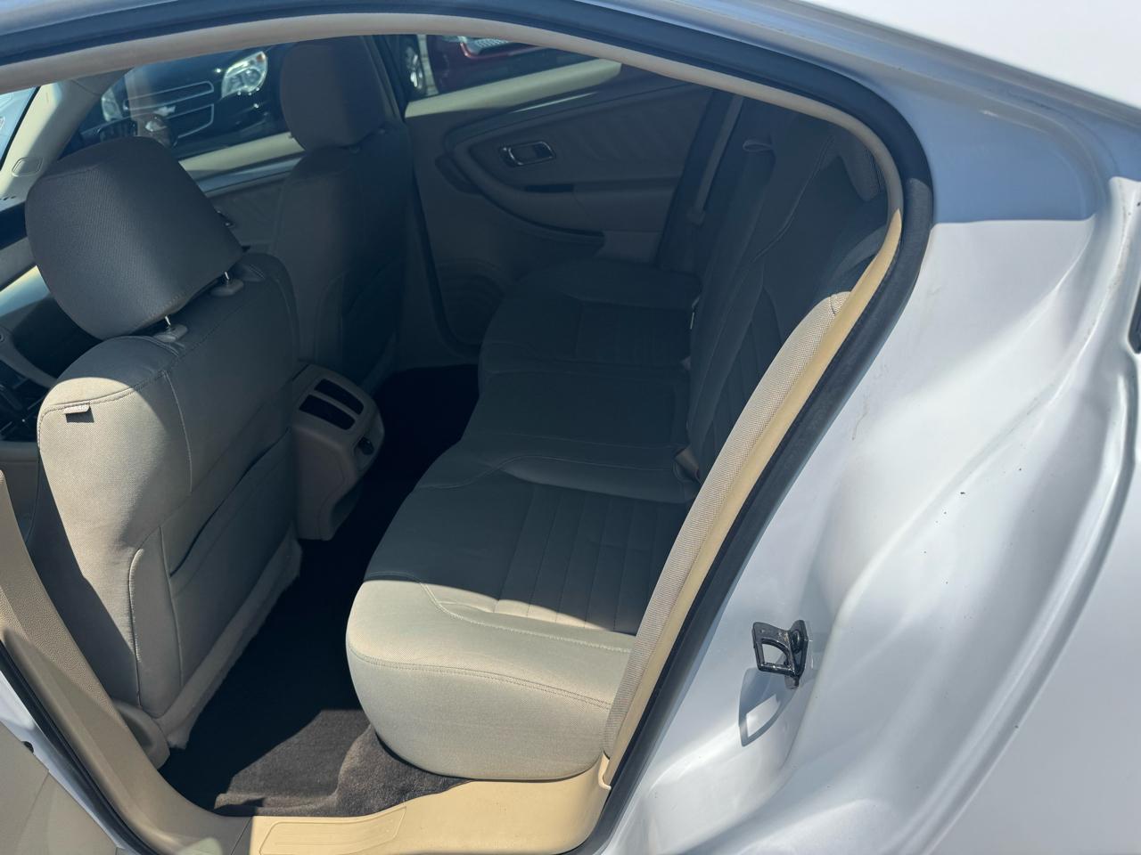 Ford Taurus SE FWD 2017