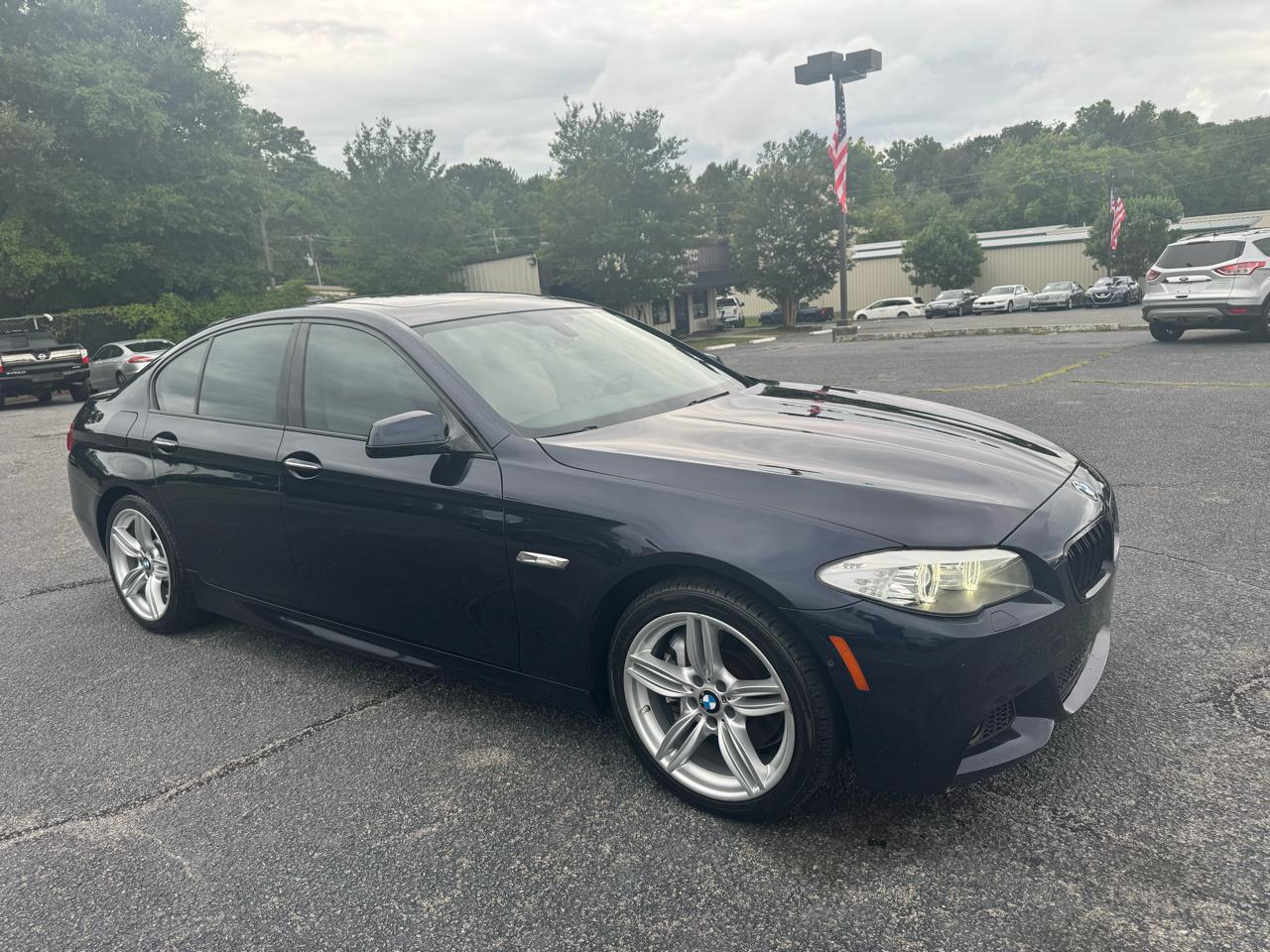 BMW 5 Series 4dr Sdn 535i xDrive AWD 2013