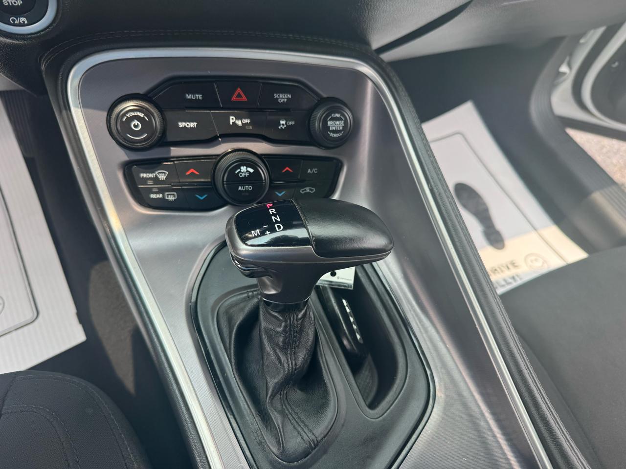Dodge Challenger R/T RWD 2019