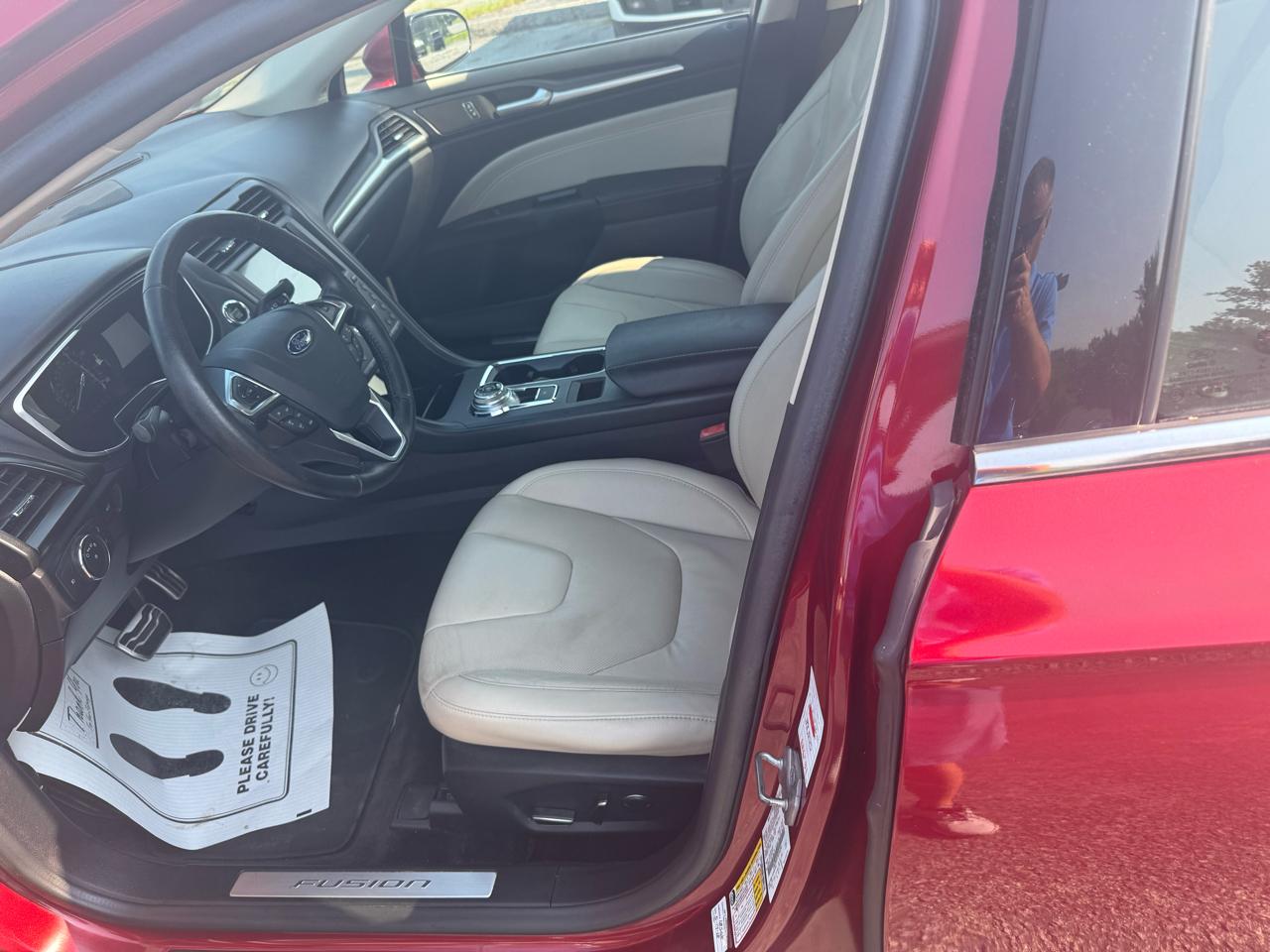 Ford Fusion Titanium FWD 2017
