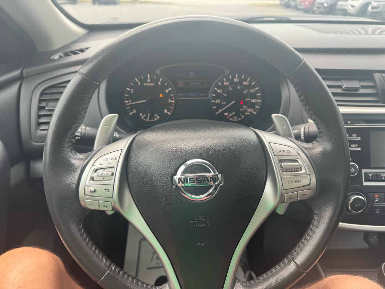 Nissan Altima 2.5 SR Sedan 2017