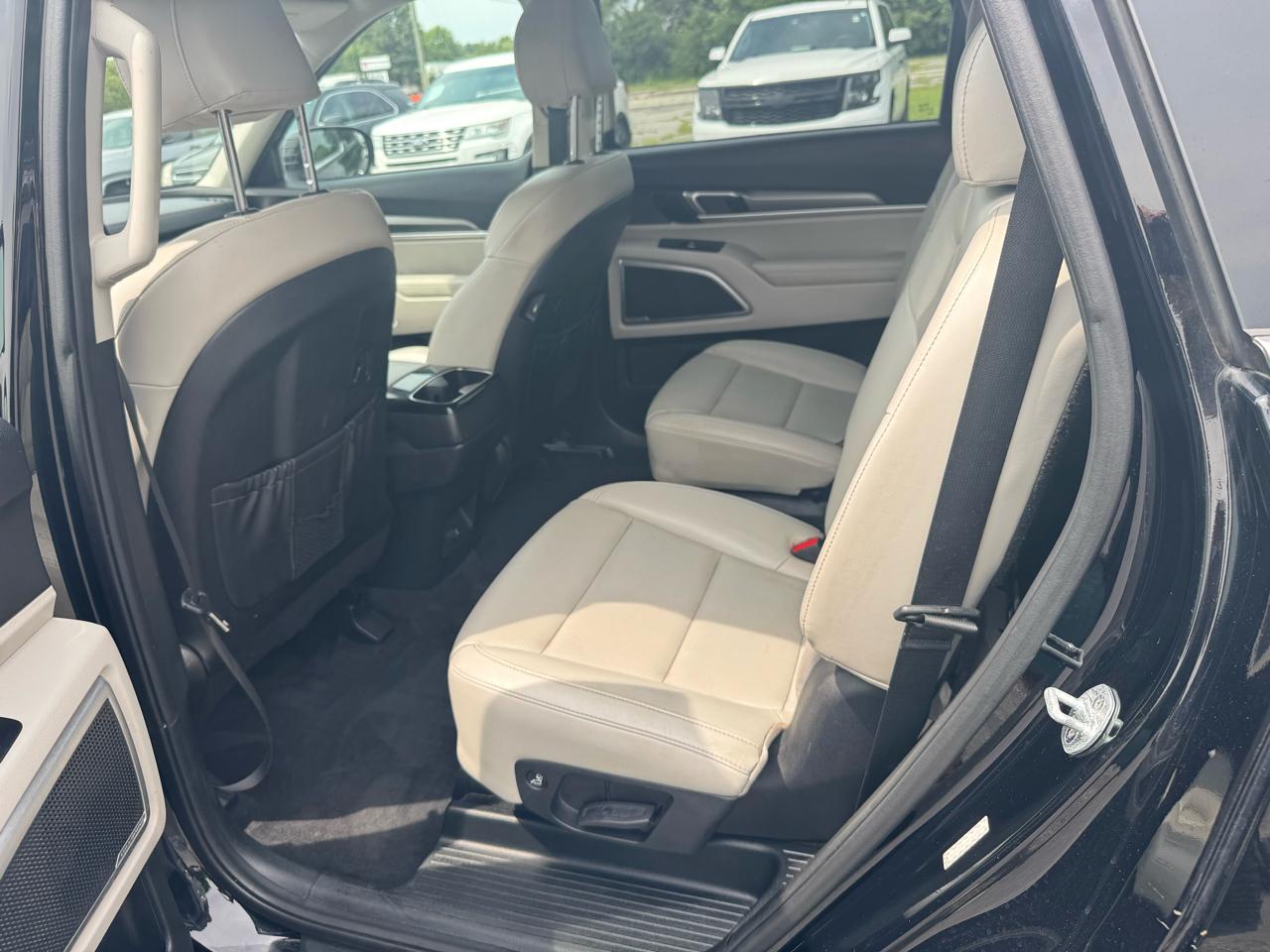 Kia Telluride S FWD 2020