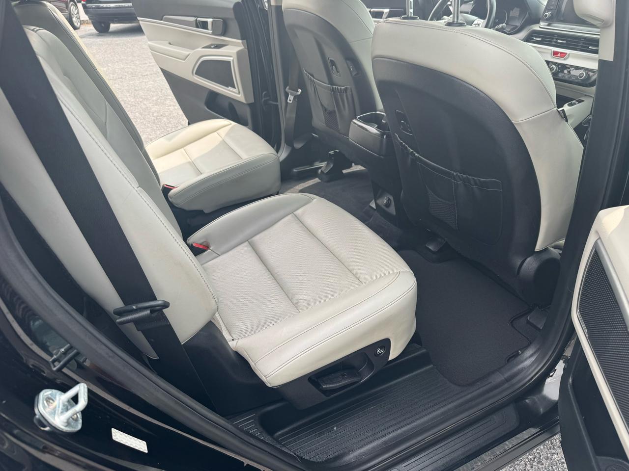 Kia Telluride S FWD 2020