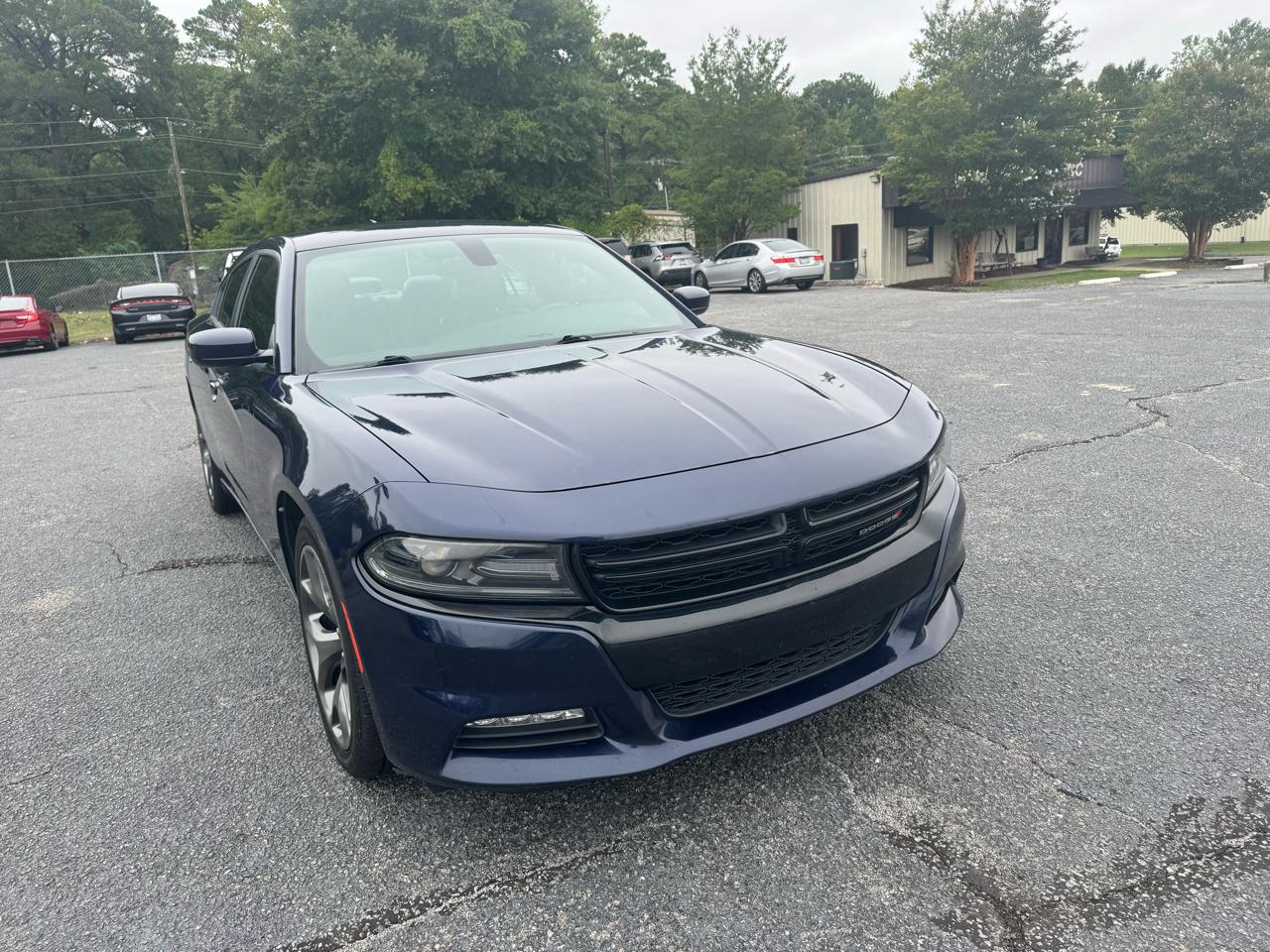 Dodge Charger 4dr Sdn SXT RWD 2015