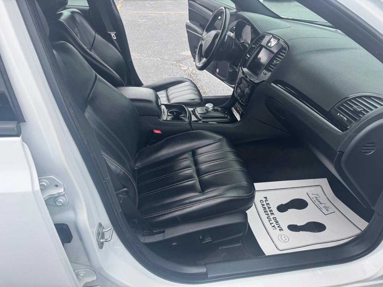 Chrysler 300 300S AWD 2017