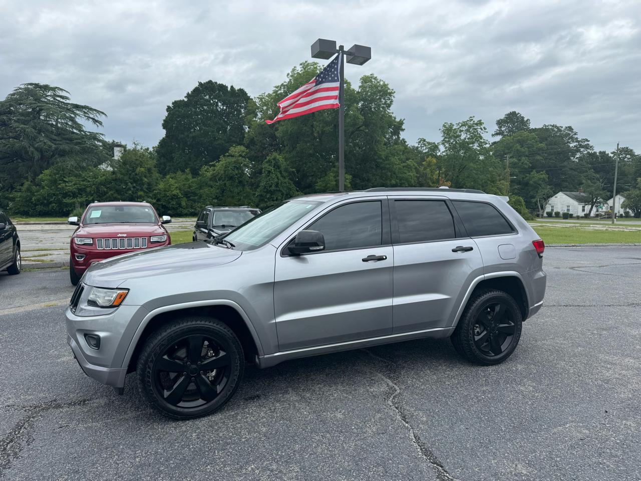 Jeep Grand Cherokee RWD 4dr Overland 2014