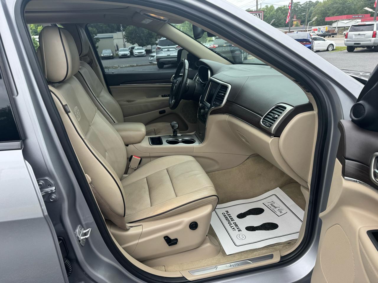 Jeep Grand Cherokee RWD 4dr Overland 2014