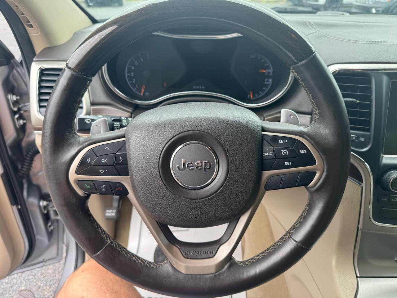 Jeep Grand Cherokee RWD 4dr Overland 2014