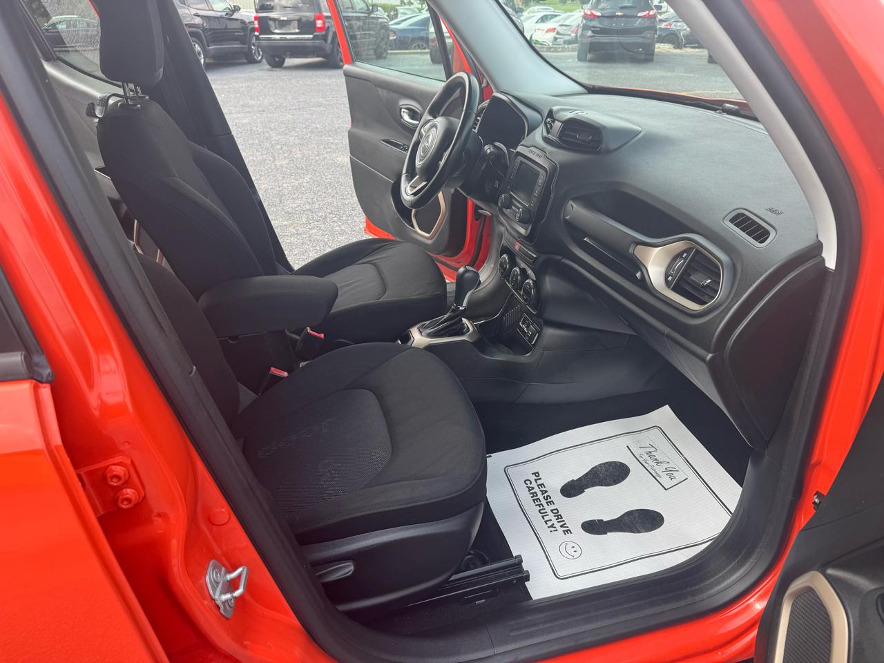Jeep Renegade FWD 4dr Latitude 2015