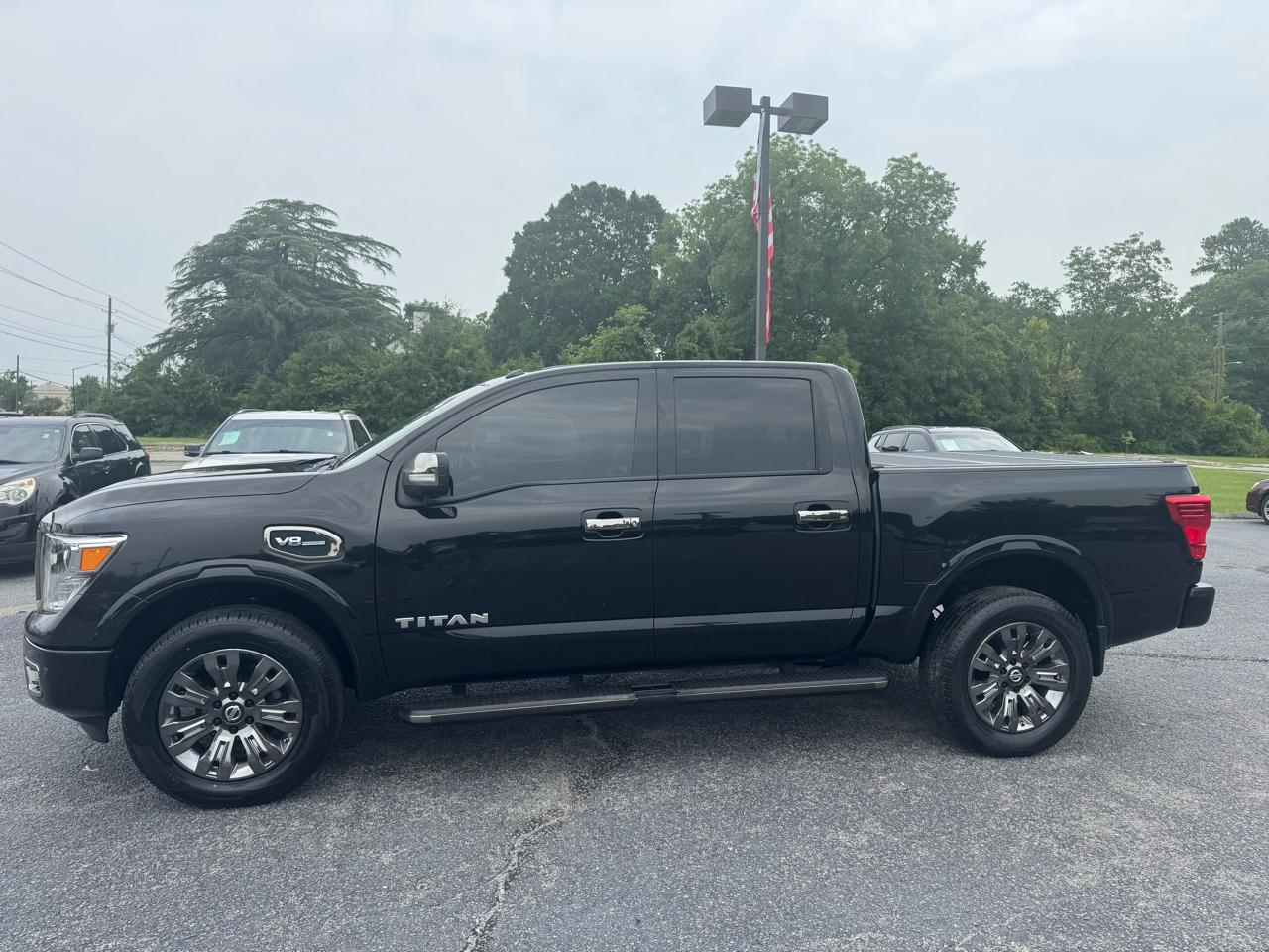 Nissan Titan 4x4 Crew Cab Platinum Reserve 2017