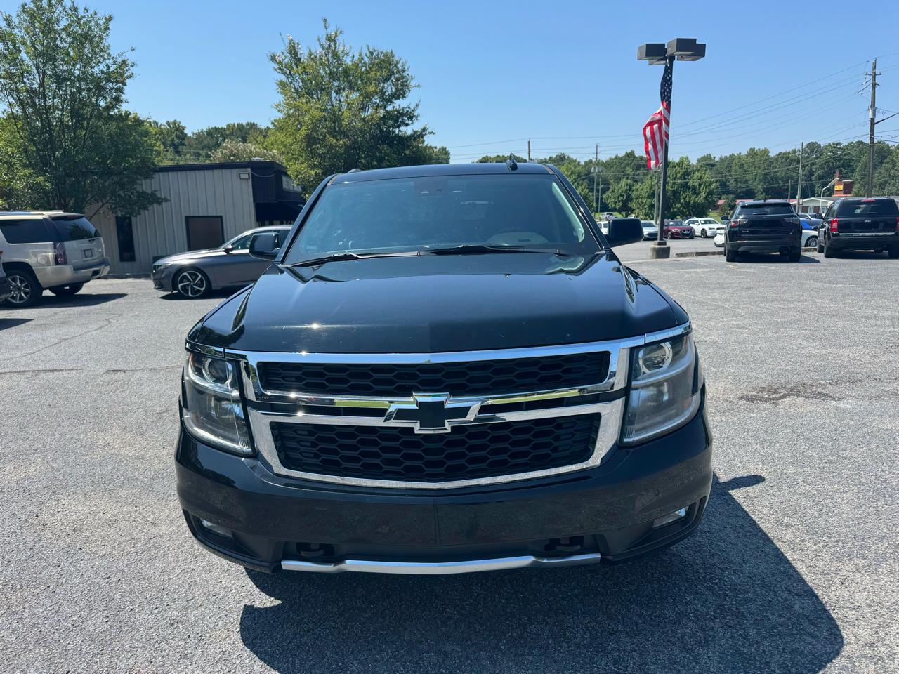 Chevrolet Suburban 4WD 4dr LT 2020