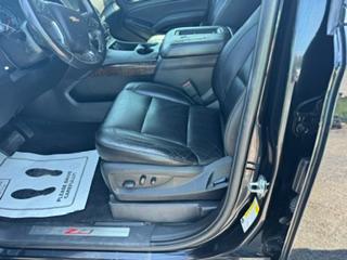 Chevrolet Suburban 4WD 4dr LT 2020