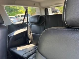 Chevrolet Suburban 4WD 4dr LT 2020