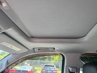 Chevrolet Suburban 4WD 4dr LT 2020