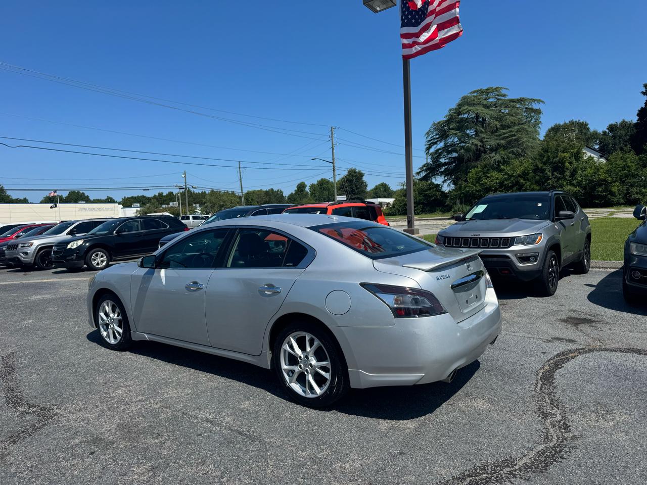 Nissan Maxima 4dr Sdn V6 CVT 3.5 SV 2012
