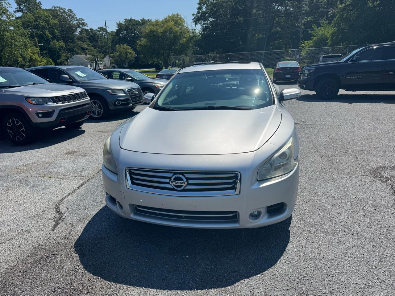 Nissan Maxima 4dr Sdn V6 CVT 3.5 SV 2012