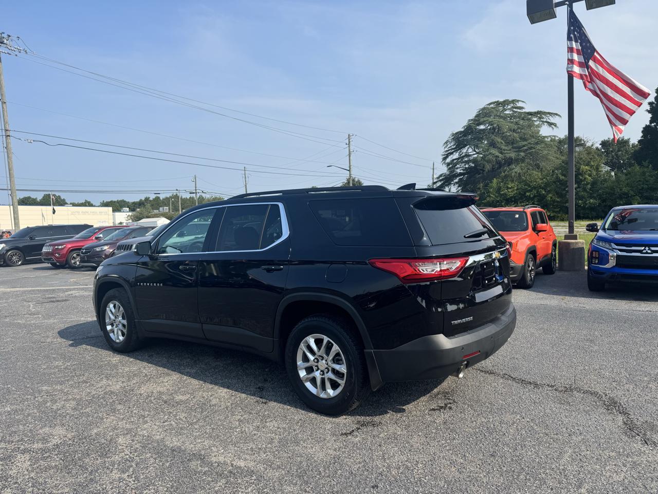 Chevrolet Traverse FWD 4dr LT Cloth w/1LT 2020