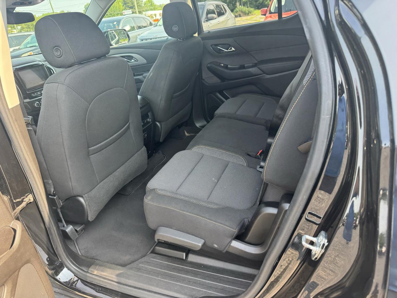 Chevrolet Traverse FWD 4dr LT Cloth w/1LT 2020