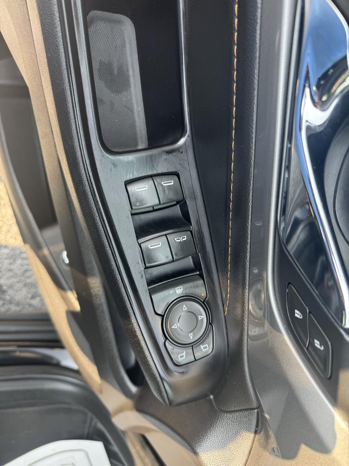 Chevrolet Traverse FWD 4dr LT Cloth w/1LT 2020