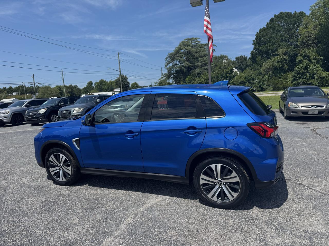 Mitsubishi Outlander Sport ES 2.0 AWC CVT 2021