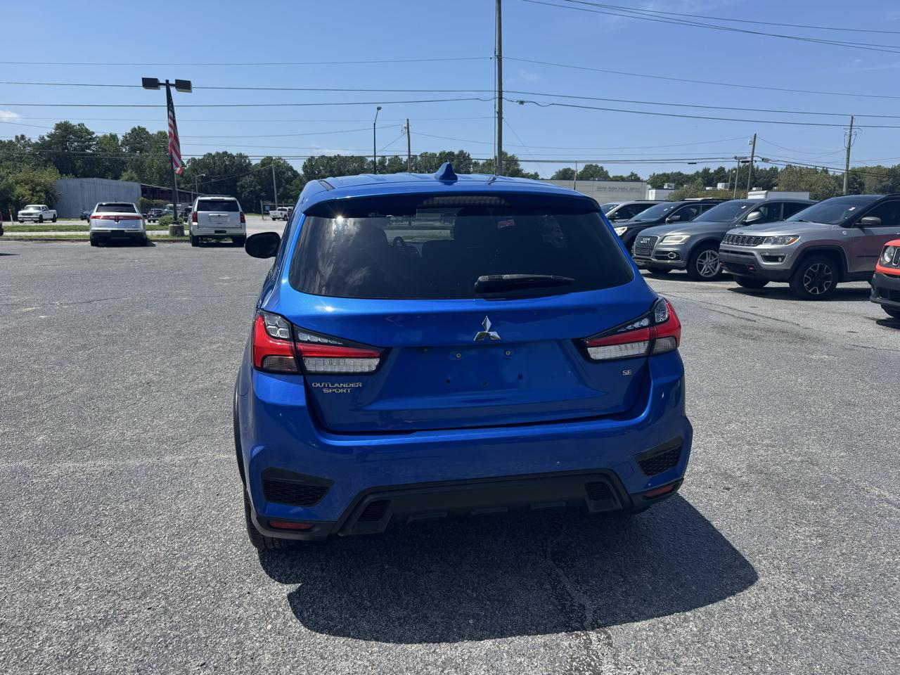 Mitsubishi Outlander Sport ES 2.0 AWC CVT 2021