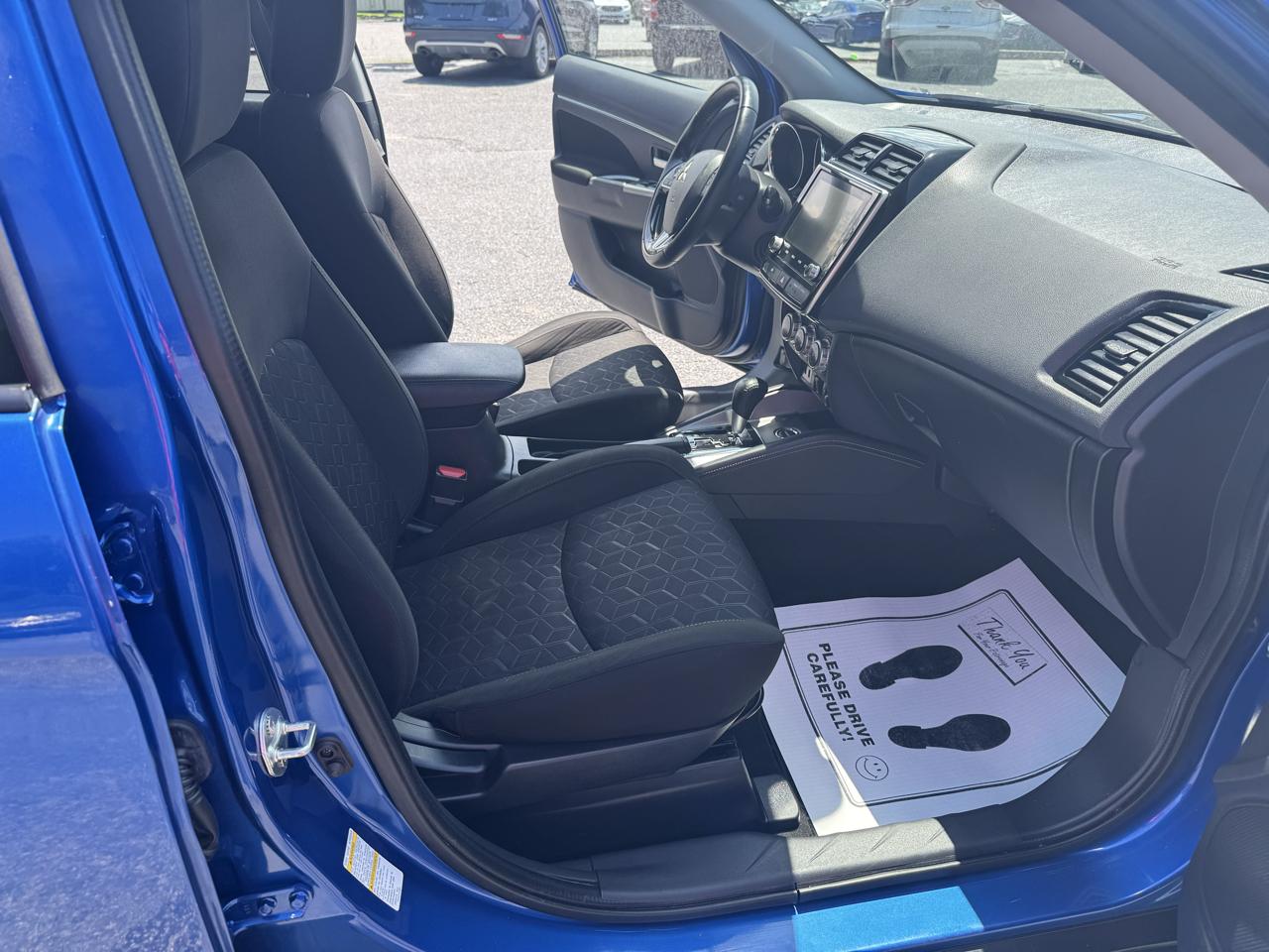Mitsubishi Outlander Sport ES 2.0 AWC CVT 2021