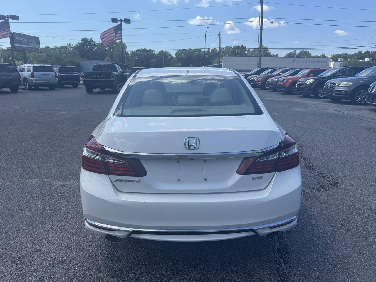 Honda Accord Sedan 4dr V6 Auto EX-L w/Navi & Honda Sensing 2016