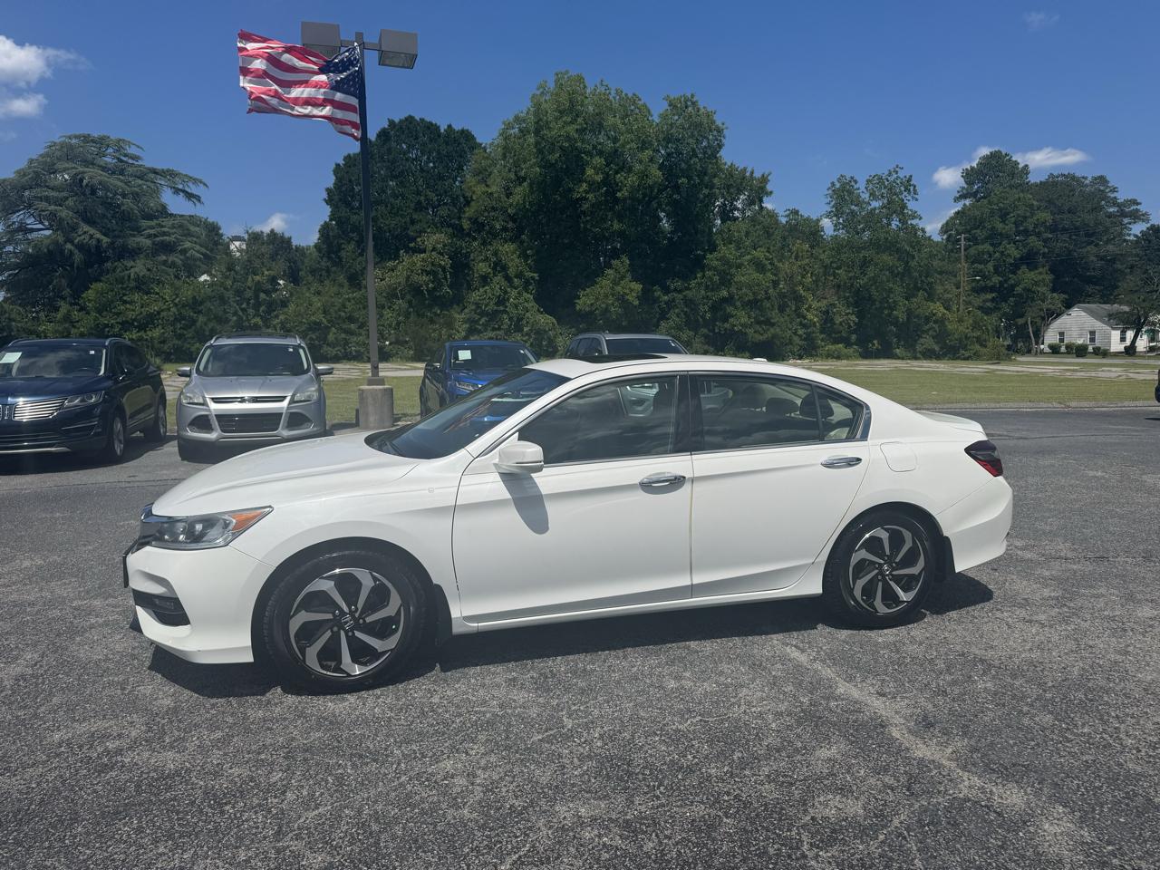 Honda Accord Sedan 4dr V6 Auto EX-L w/Navi & Honda Sensing 2016