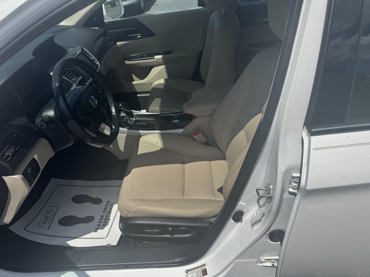 Honda Accord Sedan 4dr V6 Auto EX-L w/Navi & Honda Sensing 2016