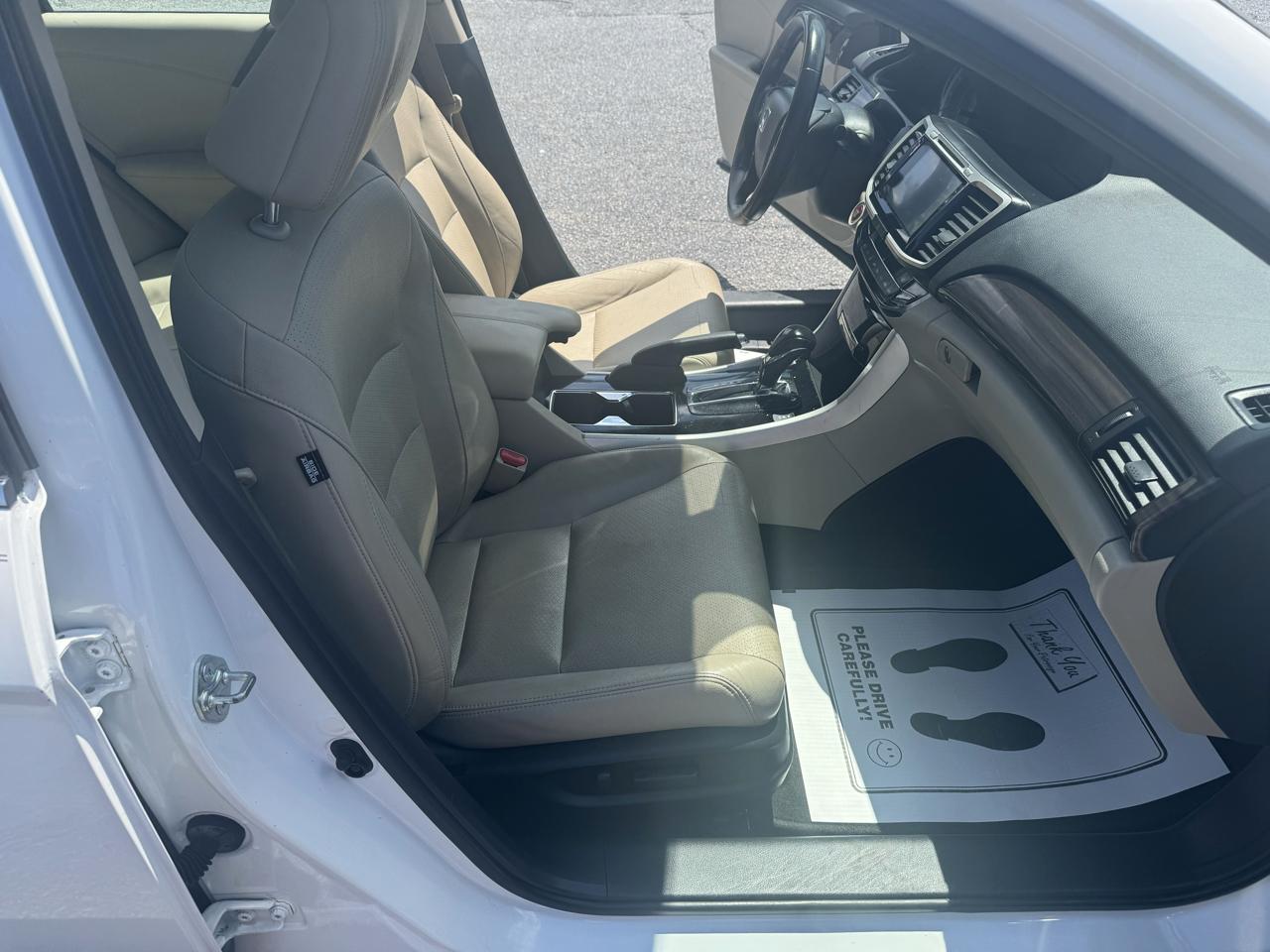 Honda Accord Sedan 4dr V6 Auto EX-L w/Navi & Honda Sensing 2016
