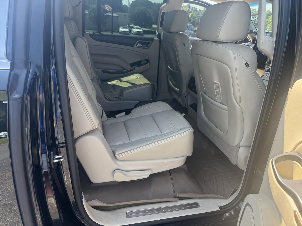 GMC Yukon XL 4WD 4dr Denali 2016