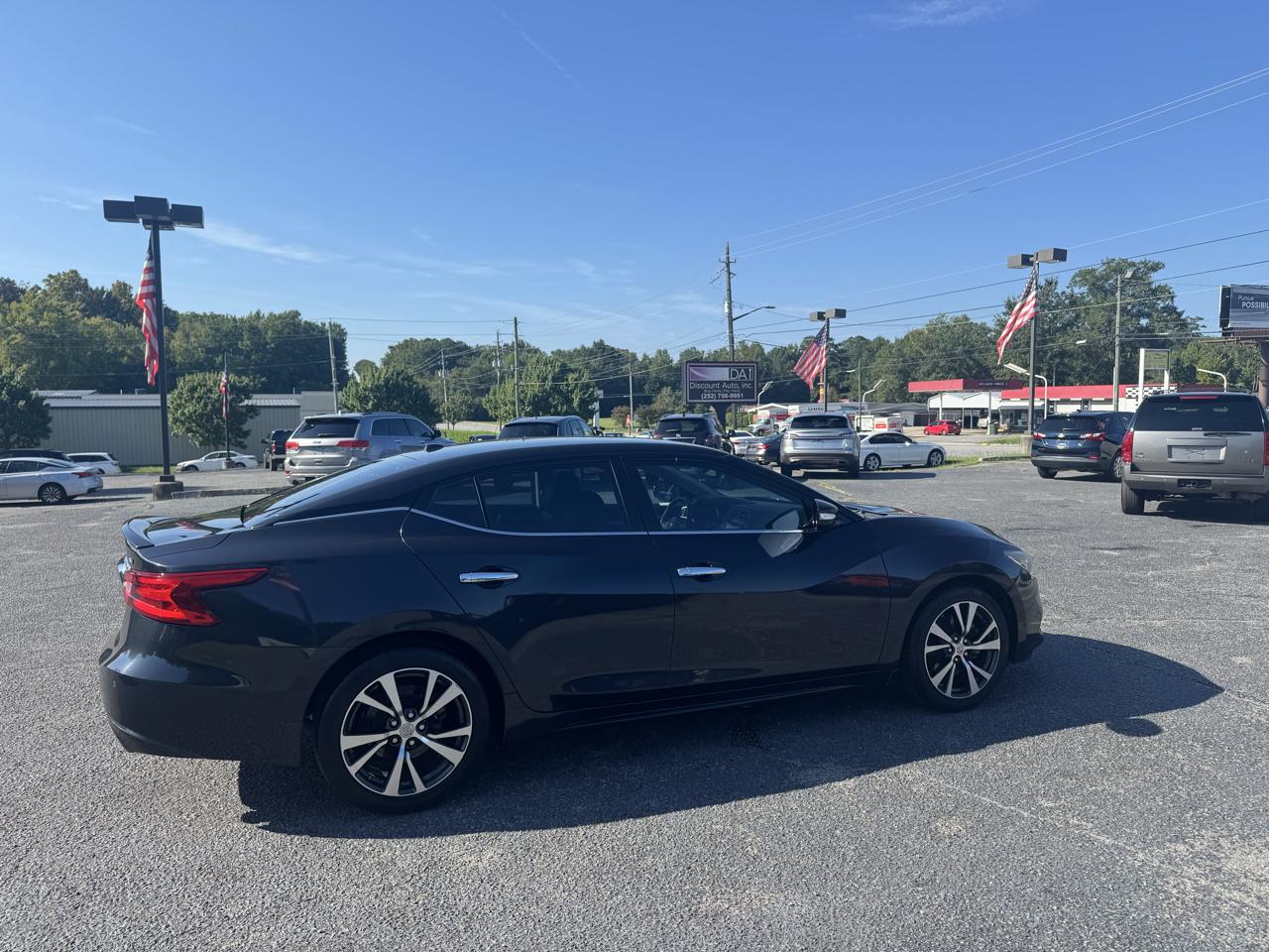 Nissan Maxima 4dr Sdn 3.5 SV 2016